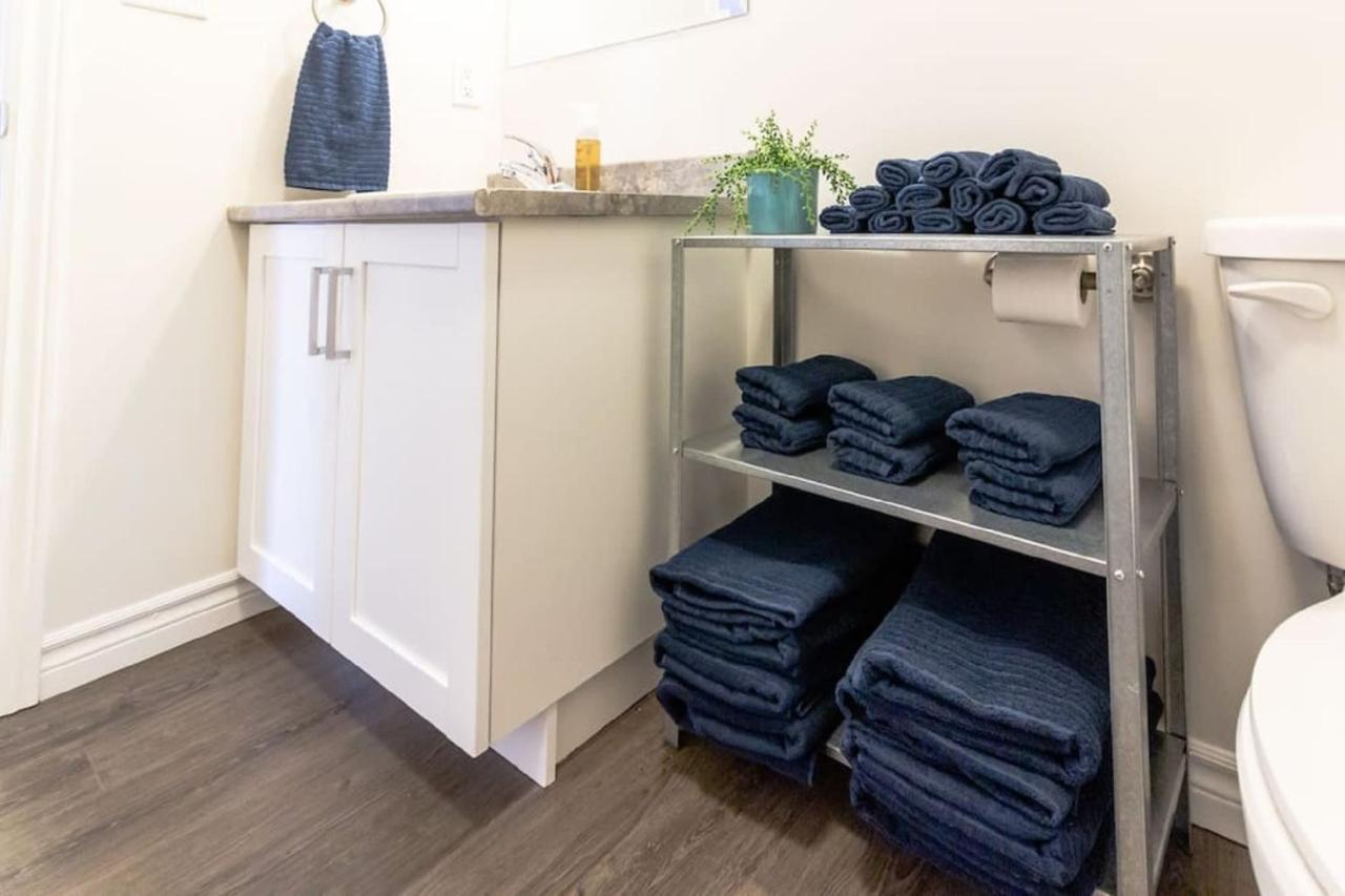 Newly Renovated Modern Condo Near Hospital, Unb Patio & Parking Coffee Saint John Exteriér fotografie