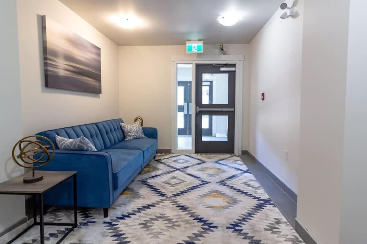 Newly Renovated Modern Condo Near Hospital, Unb Patio & Parking Coffee Saint John Exteriér fotografie