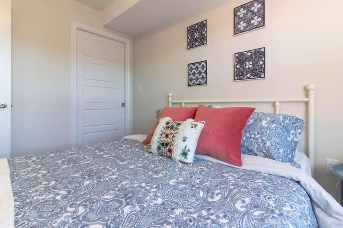 Newly Renovated Modern Condo Near Hospital, Unb Patio & Parking Coffee Saint John Exteriér fotografie